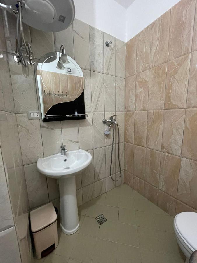 Kraal Apartments Vlorë Eksteriør billede