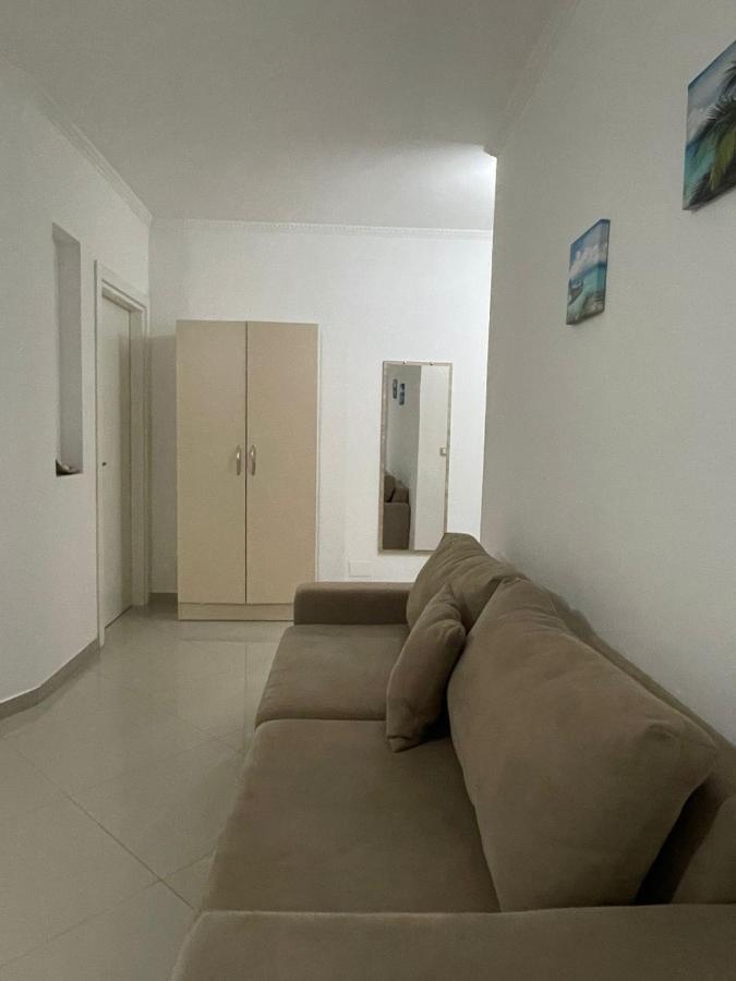 Kraal Apartments Vlorë Eksteriør billede